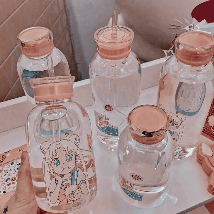 Transparent glass water bottle customizable